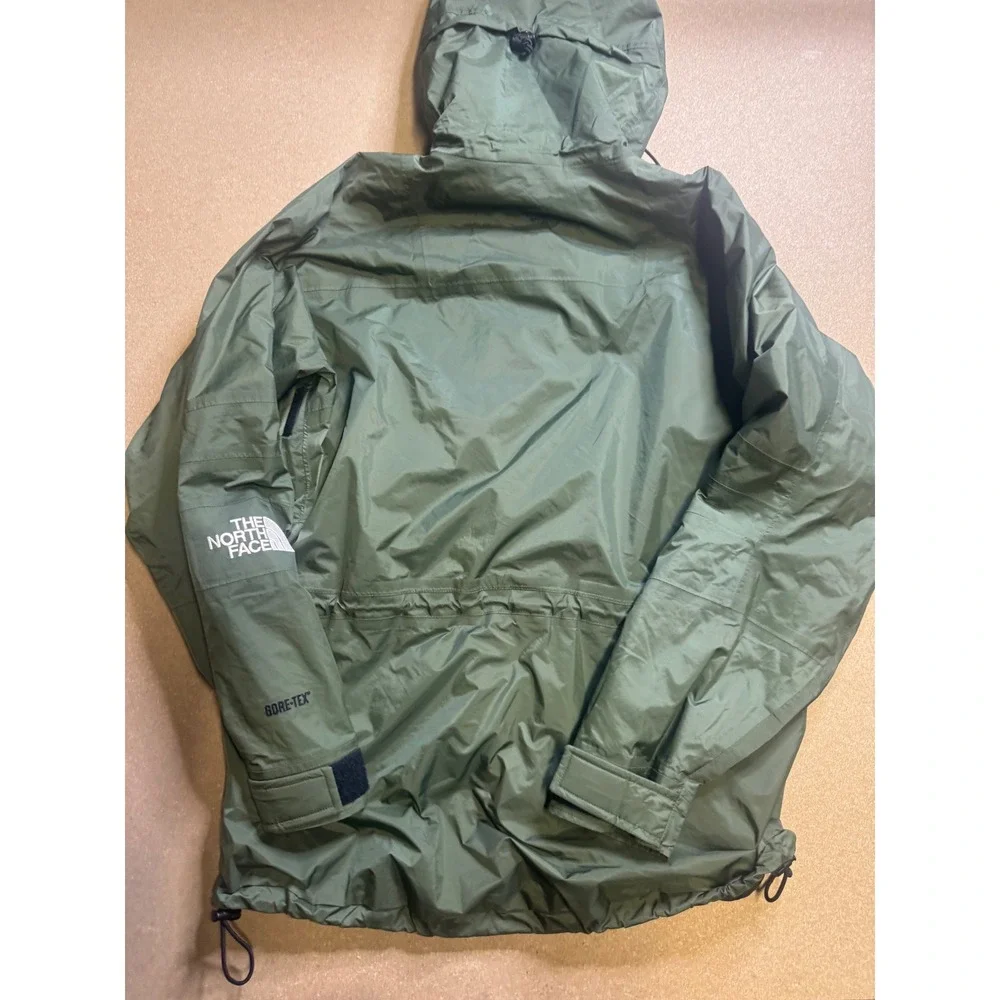 The North‎ Face Gore Tex Men's Medium Olive Green Hooded Rain Jacket
